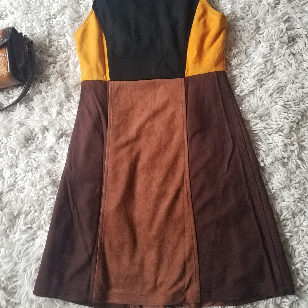 Color block, faux suede, 70's sytle mini/midi dress - Picture 7 of 7